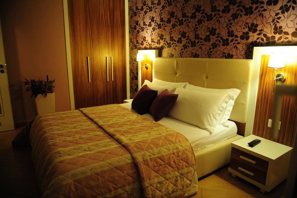 Odpoczynek w hotelu Gold Hotel Wlora