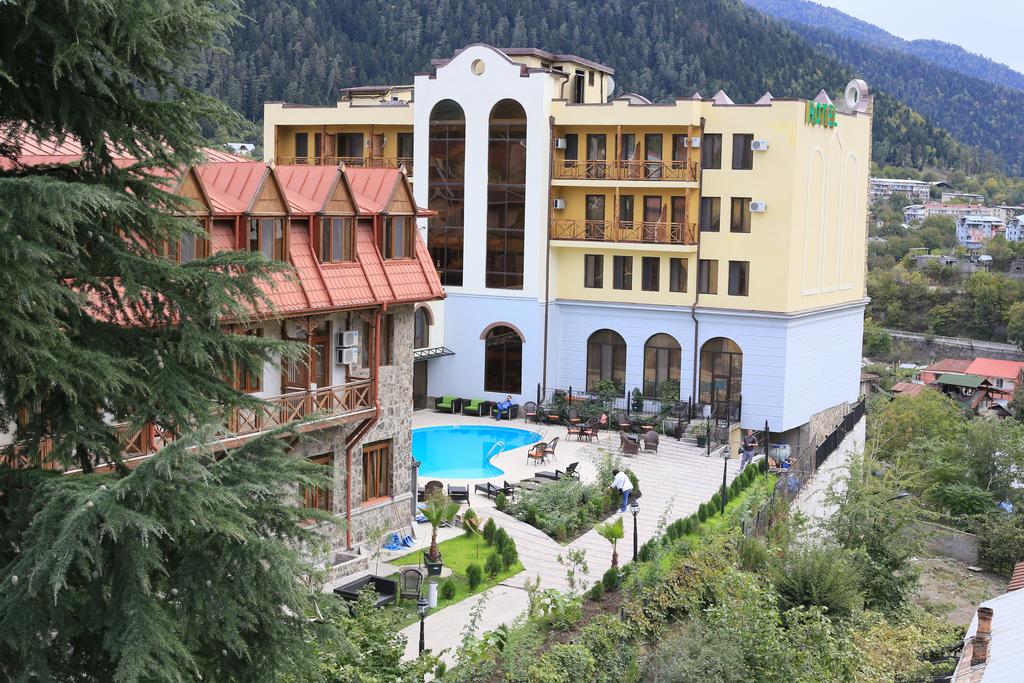 Відпочинок в готелі Borjomi Palace & Spa