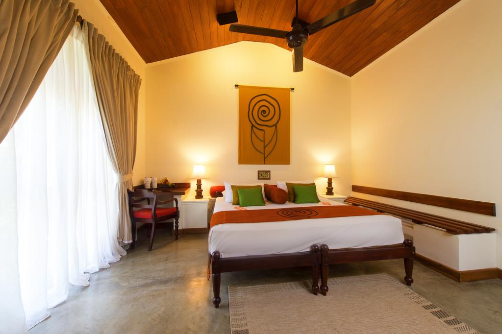 Hotel Sigiriya, Сигирия, фотографии туров