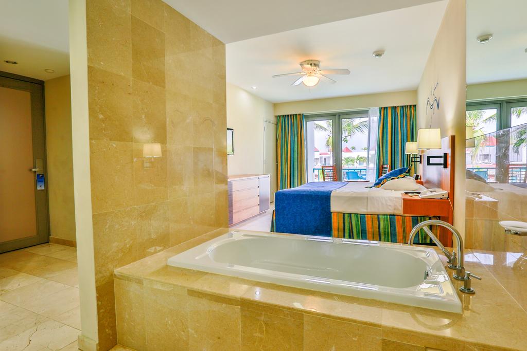 The Mill Resort & Suites Aruba, 4