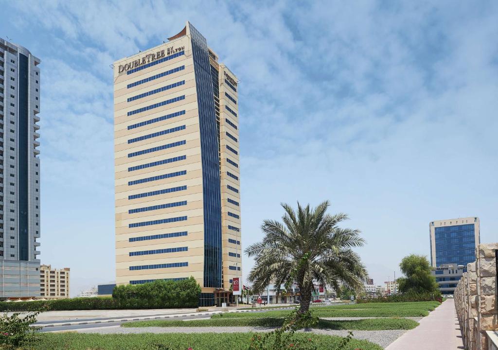Горящие туры в отель Doubletree by Hilton Ras Al Khaimah Рас-эль-Хайма
