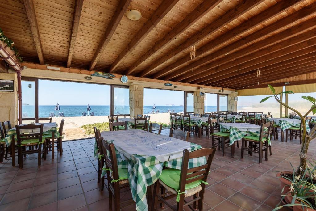 Горящие туры в отель Kostakis Beach Apartments Ханья Греция