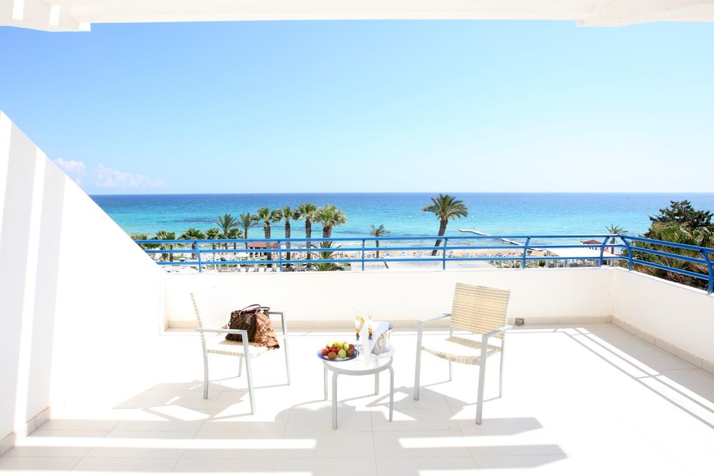 Туры в отель The Vrissiana Boutique Beach Hotel Протарас Кипр