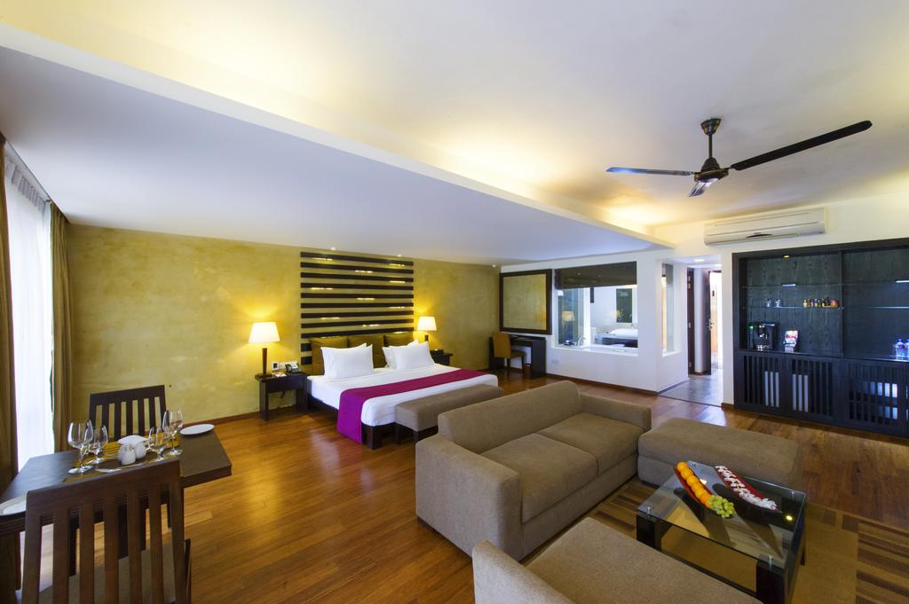 Відпочинок в готелі Avani Bentota Resort & Spa Бентота Шрі-Ланка