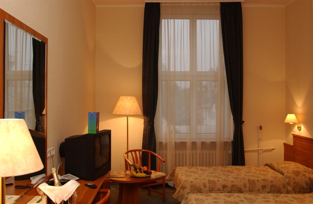 Odpoczynek w hotelu Hunguest Hotel Millennium Budapeszt