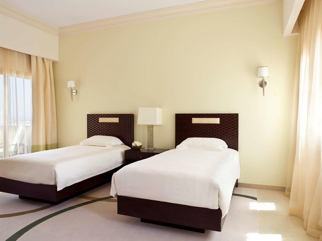 Hotel guest reviews Grand Hyatt Doha