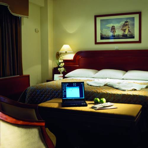 Holiday Inn Thessaloniki Hotel, Греція