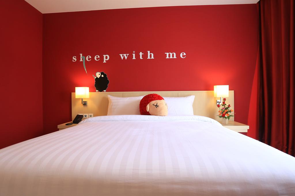 Фото отеля Sleep With Me Design Hotel @ Patong