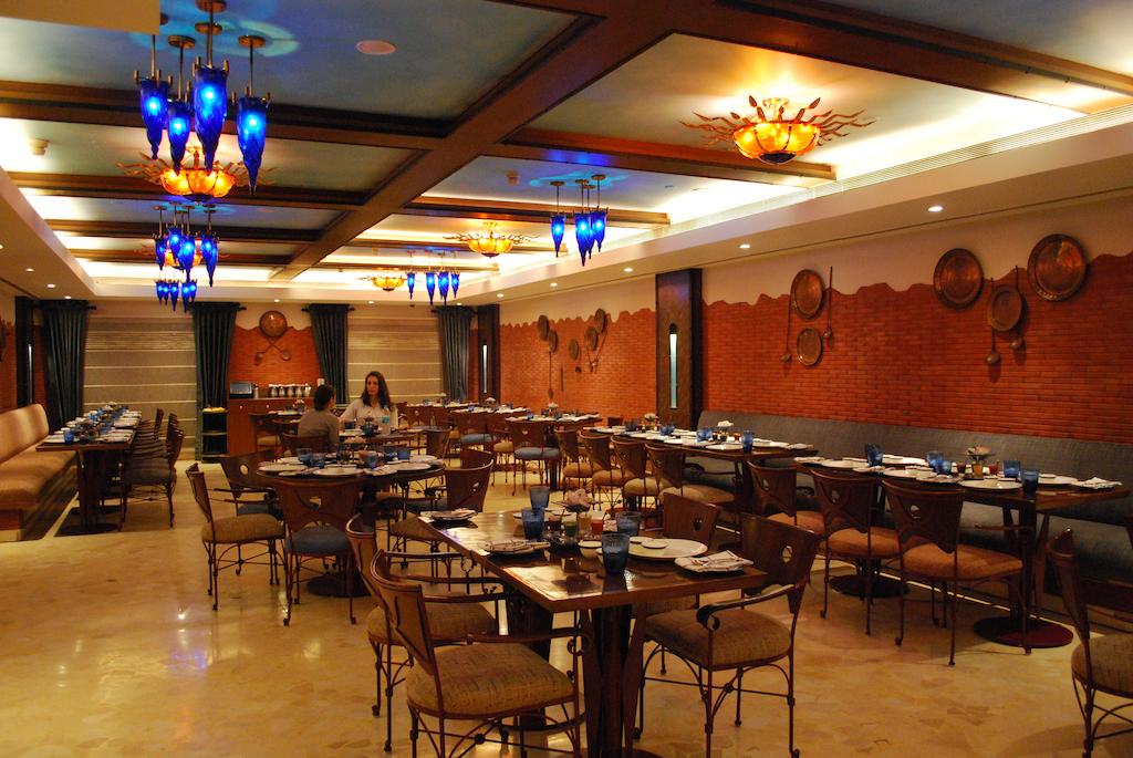 Готель, Варанасі, Індія, Radisson Hotel Varanasi