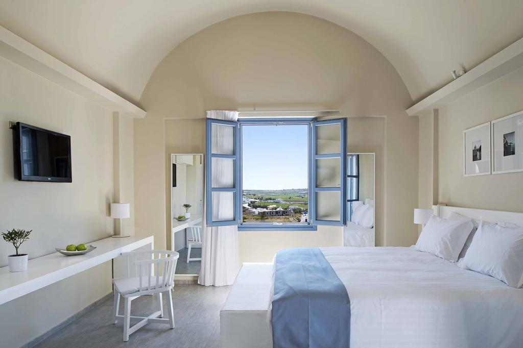 Hotel reviews Acroterra Rosa Luxury Suite