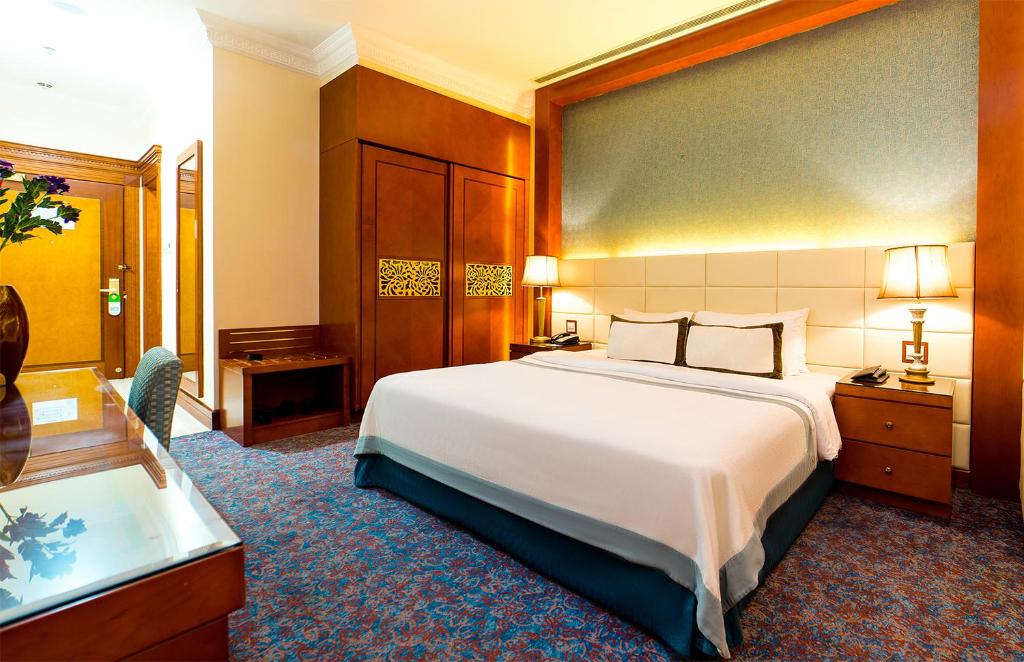 Відпочинок в готелі Grand Excelsior Hotel Дубай (місто) ОАЕ