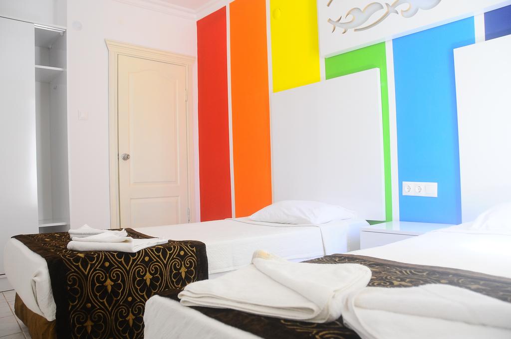 Rainbow Castle Hotel, Turcja, Side