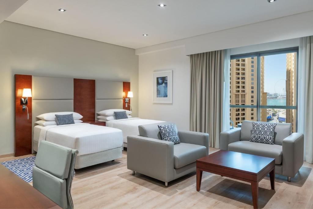 Отдых в отеле Delta Hotels by Marriott Jumeirah Beach