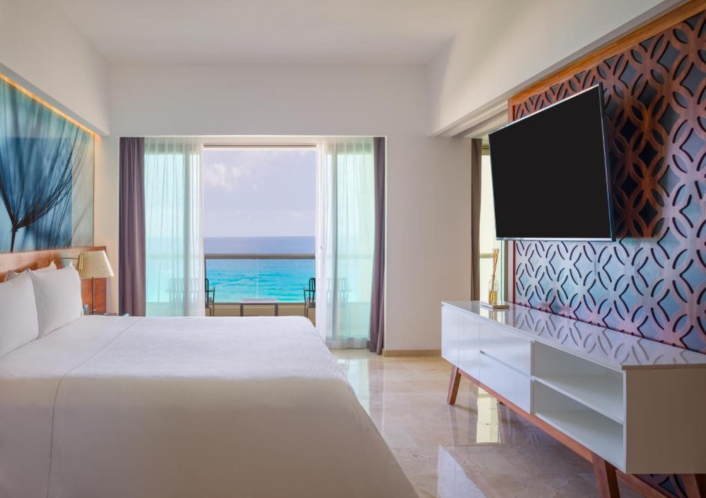 Отель, 5, Live Aqua Beach Resort Cancun