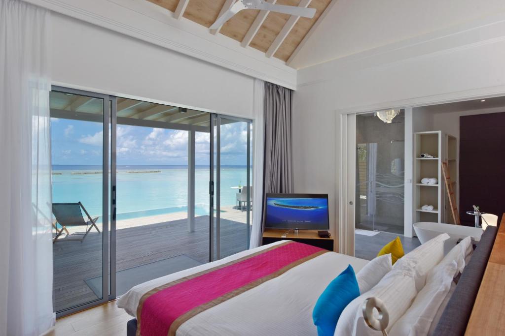 Готель, Мальдіви, Арі & Расду Атоли, Kuramathi Island Resort