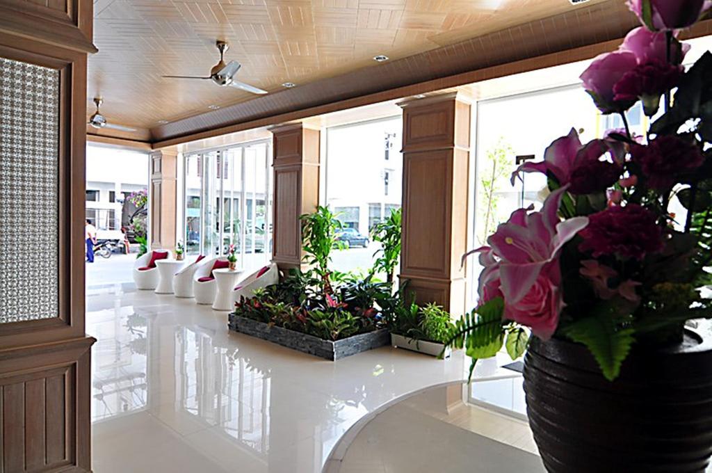 Горящие туры в отель Patong Princess Hotel Патонг