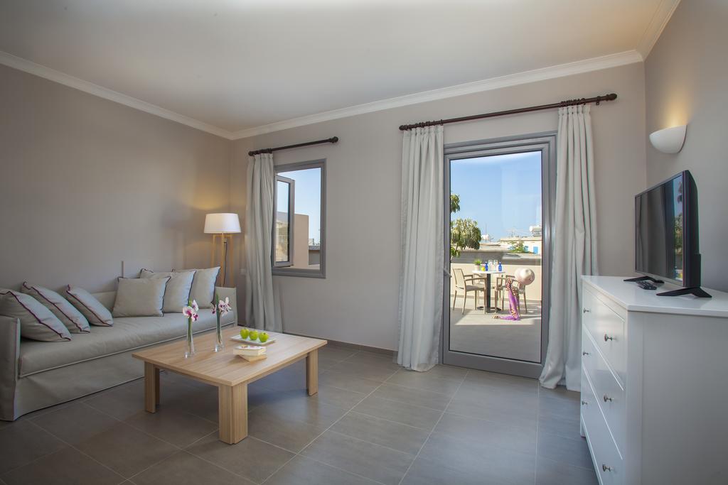 Oferty hotelowe last minute St. Elias Resort Protaras Cypr