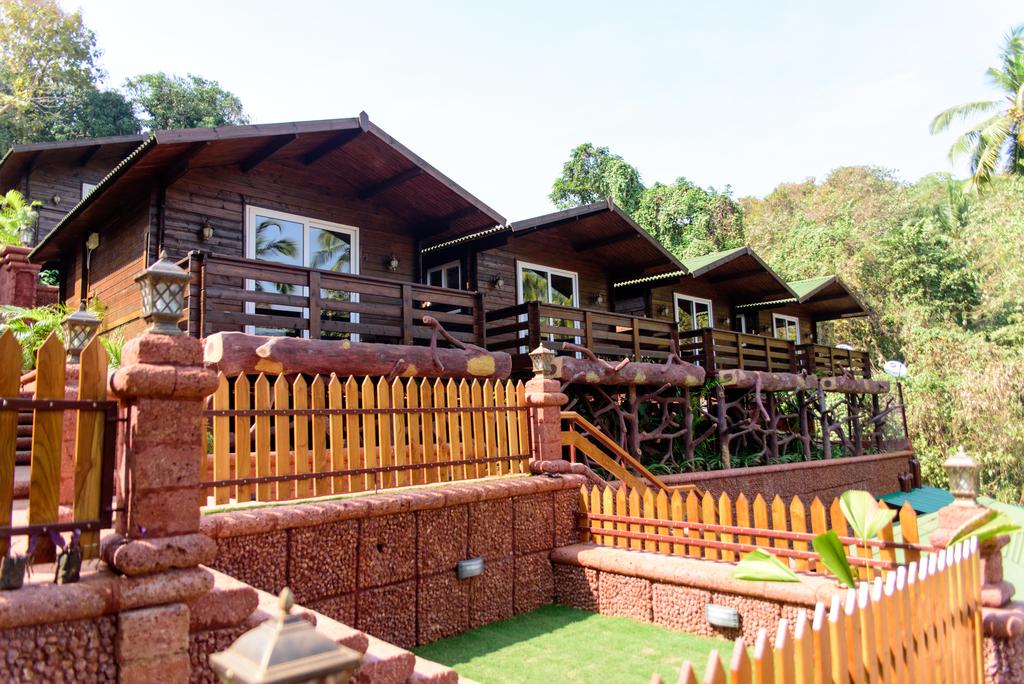 Tranquility Cottage Resort, Gоа northern, India, photos of tours