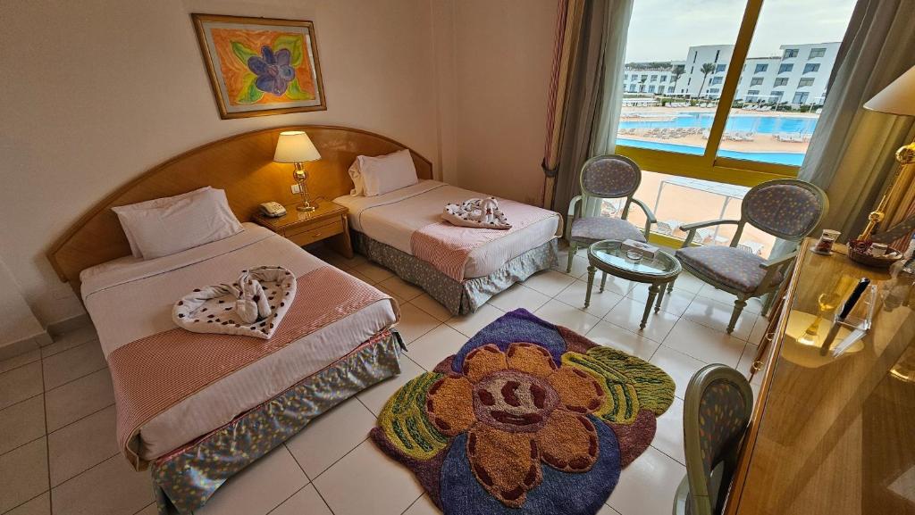 Ціни в готелі Amarina Sun & Star Resort (ex. Raouf Hotel)
