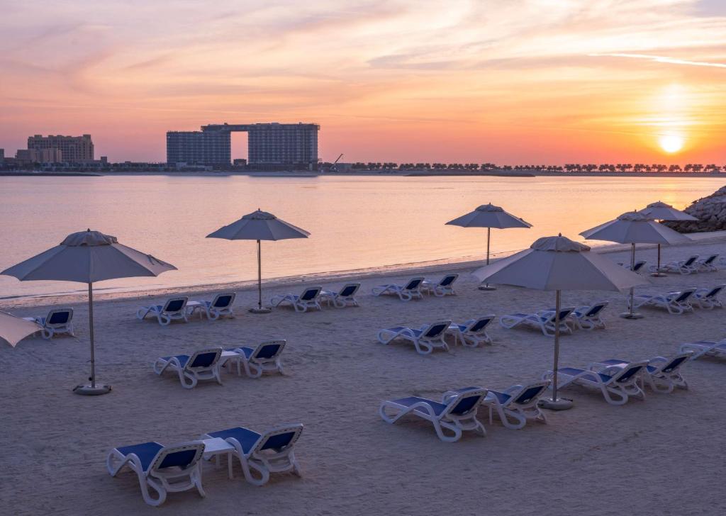 Отель, Рас-эль-Хайма, ОАЭ, Radisson Resort Ras Al Khaimah Marjan Island