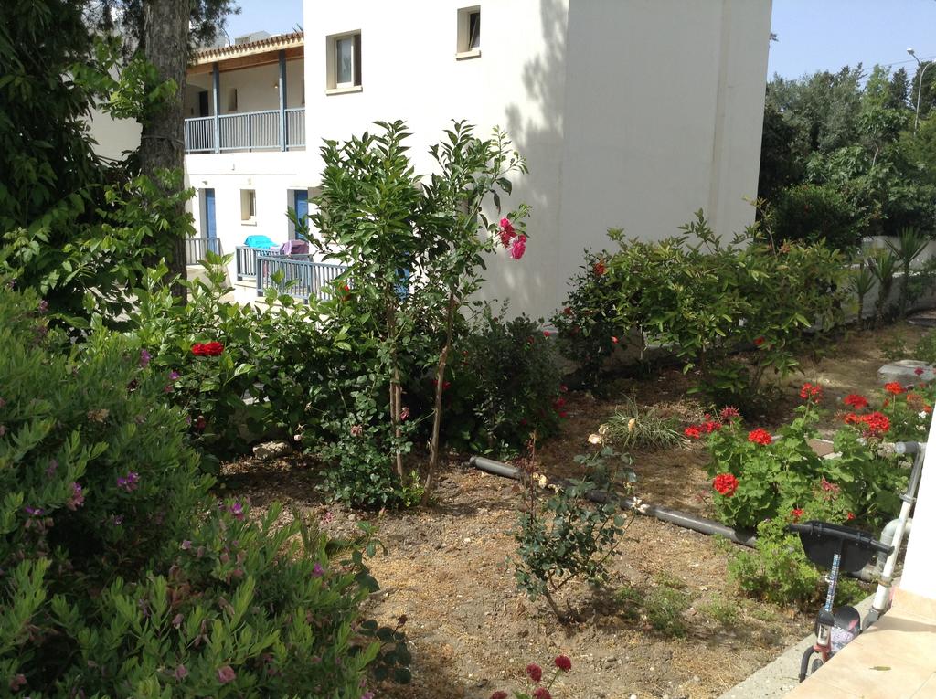 Paphos Gardens Apartments, Пафос