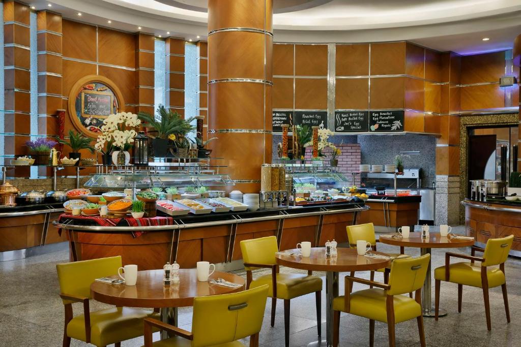 Hilton Dubai Jumeirah фото туристів