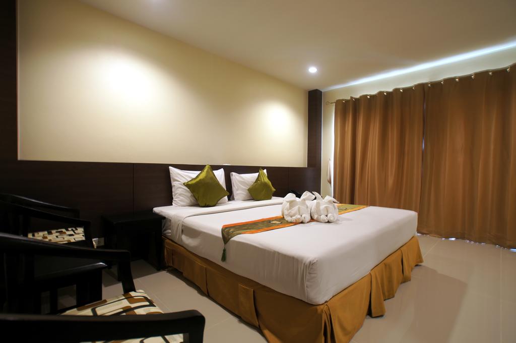 Горящие туры в отель Khao Lak Sunset Resort