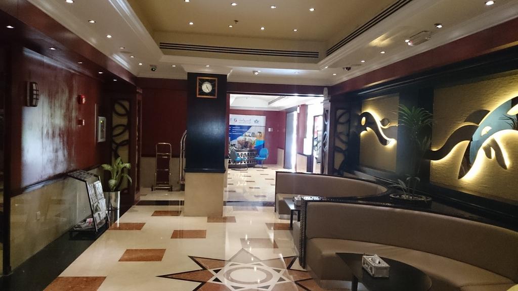 Sandras Inn Hotel, Дубай (город)