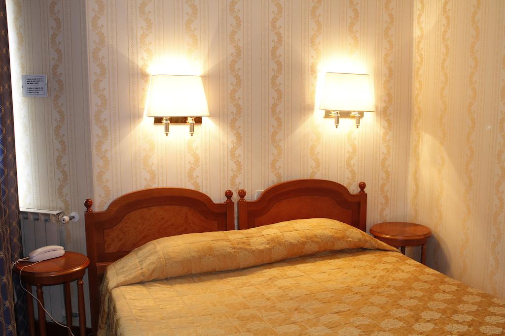Відпочинок в готелі Grand Hotel Hermitage Рим Італія