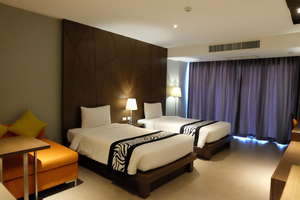 Отель, центр Паттаи, Таиланд, Season Five Hotel