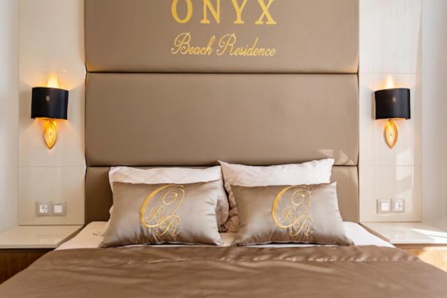 Гарячі тури в готель Onyx Beach Residence Светі-Влас
