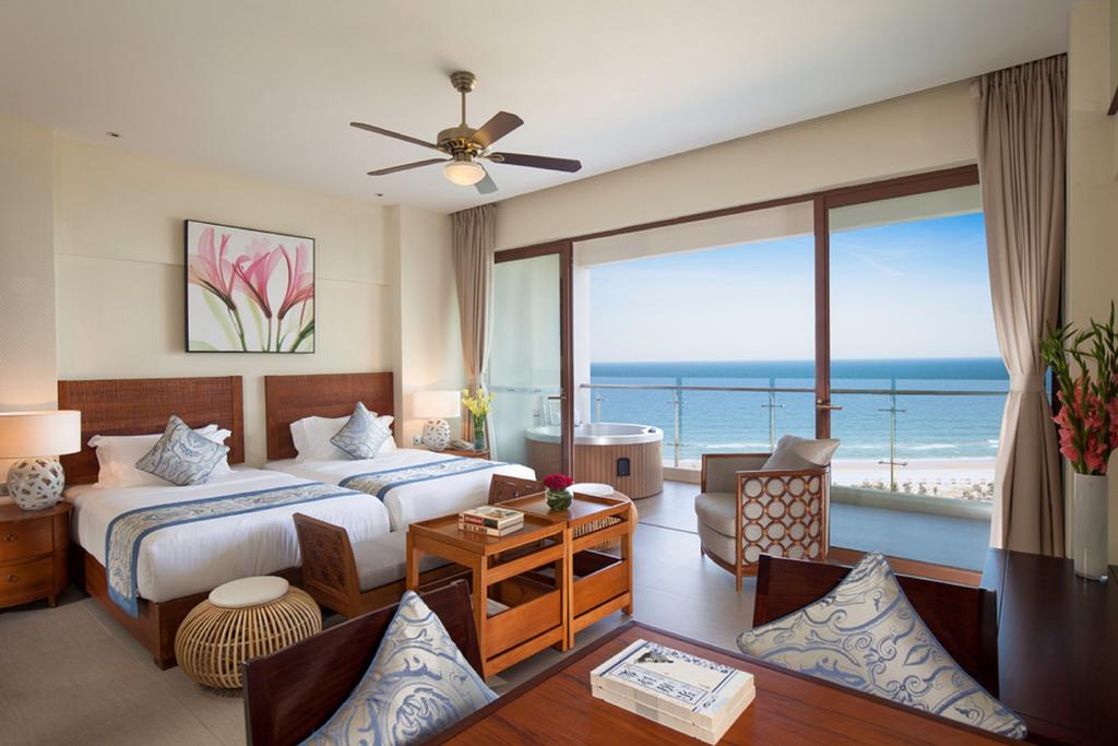 China Aloha Oceanfront Suite Resort