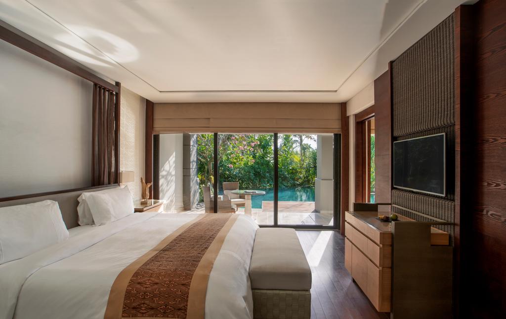Туры в отель The Ritz-Carlton Bali Нуса-Дуа Индонезия