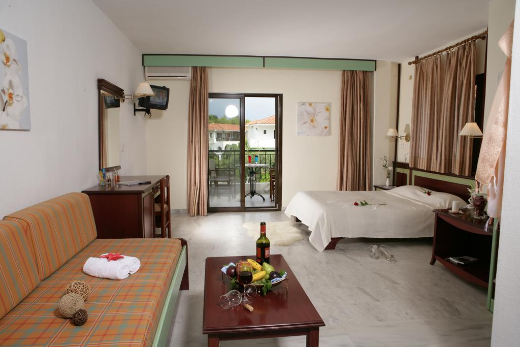 Reviews of tourists, Bomo Chrousso Village Hotel