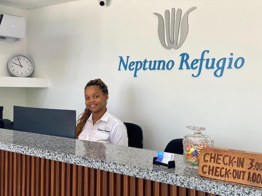 Отдых в отеле Hotel Neptuno'S Refugio