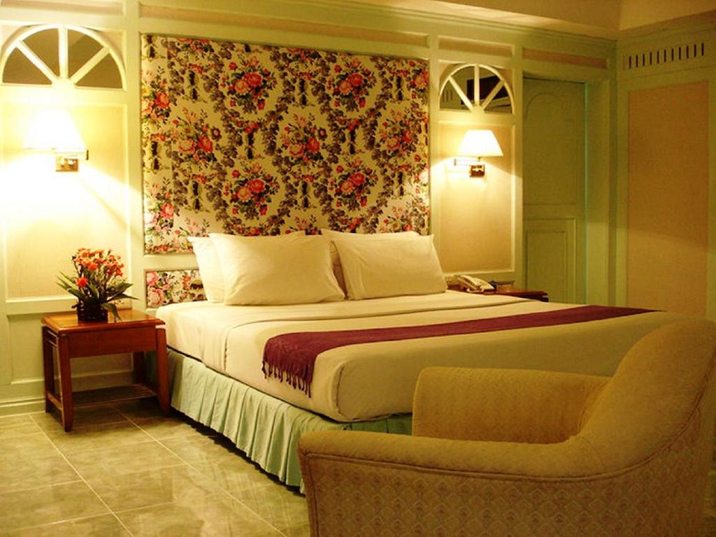 Grand Sole Hotel, центр Паттаи цены