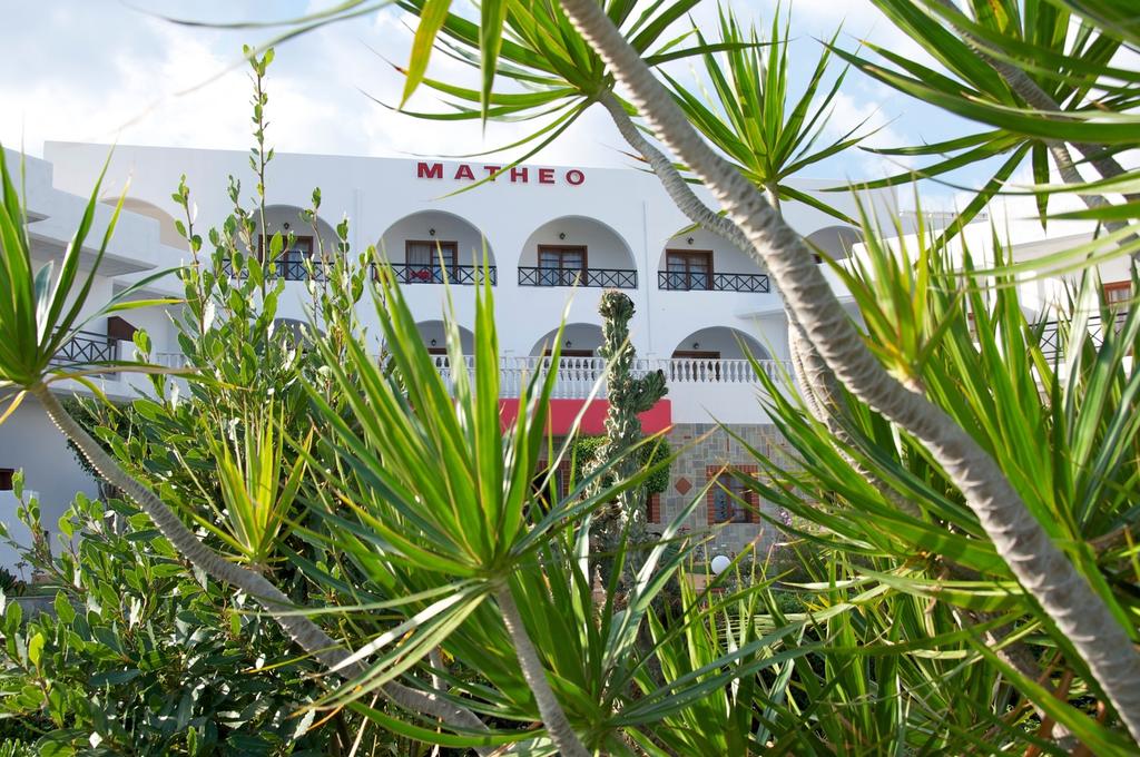 Hotel Matheo Villas & Suites, Іракліон, фотографії турів