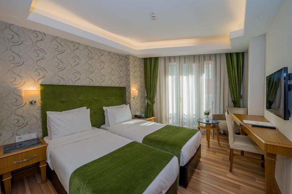 Горящие туры в отель Bizim Hotel Стамбул