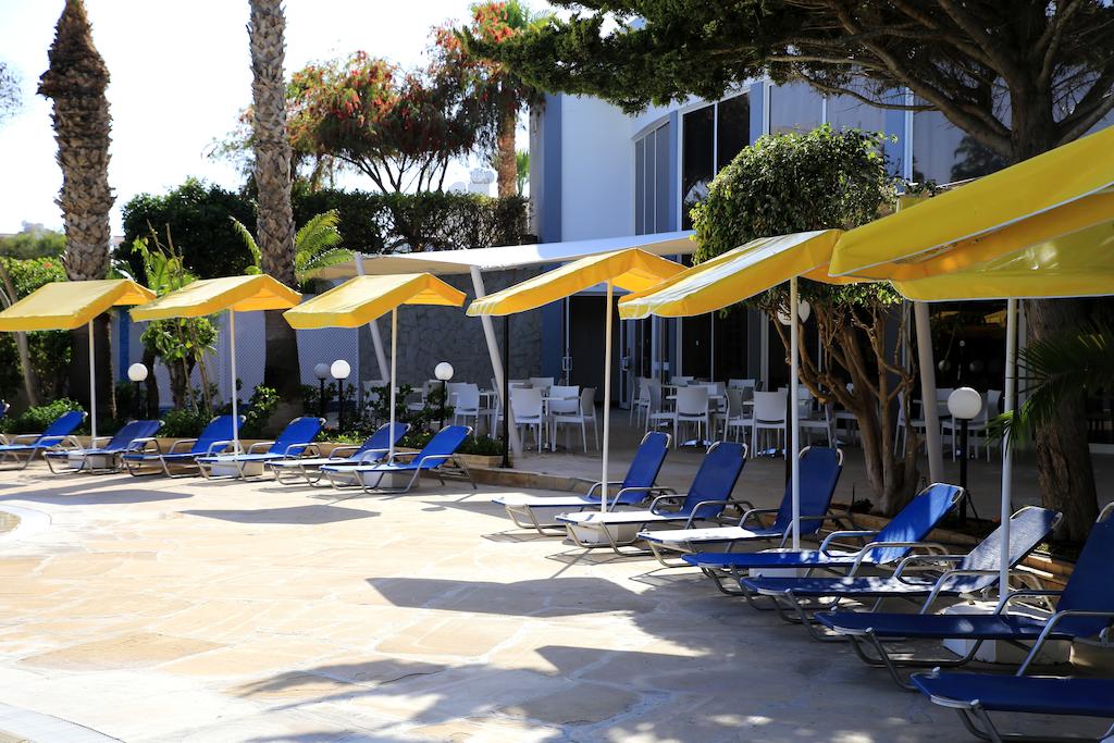 Wakacje hotelowe Papouis Protaras (Ex. Smartline Protaras) Protaras Cypr