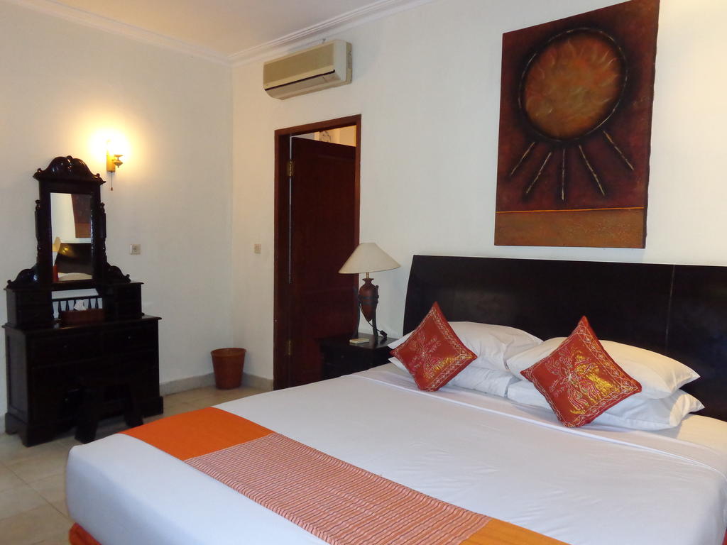 Відпочинок в готелі The Batu Belig Семіньяк