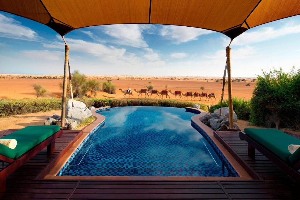 Курорт в пустыне Al Maha, a Luxury Collection Desert Resort & Spa цены