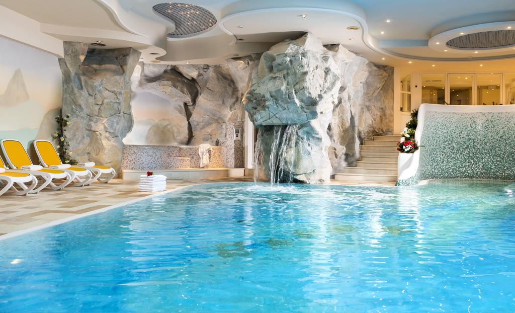 Отзывы про отдых в отеле, Corona Sport & Wellness Alpen Hotel (Vigo)