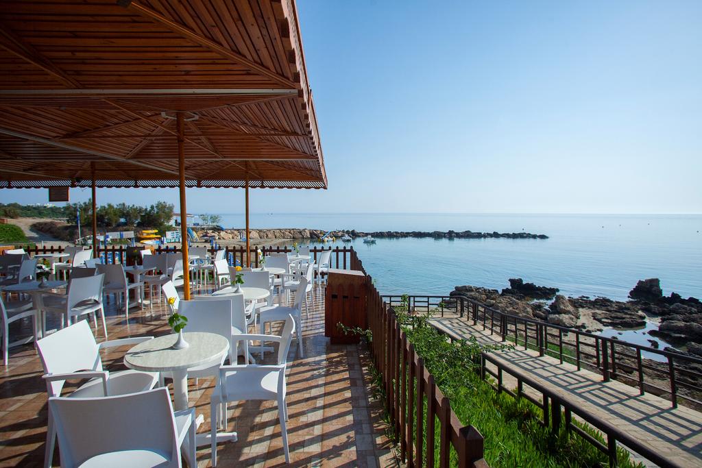 Гарячі тури в готель Cavo Maris Beach Hotel Протарас Кіпр