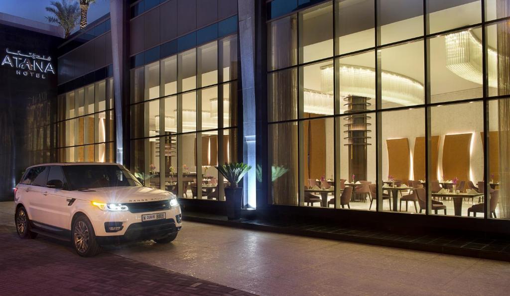 Atana Hotel, Zjednoczone Emiraty Arabskie, Dubaj (miasto), wakacje, zdjęcia i recenzje