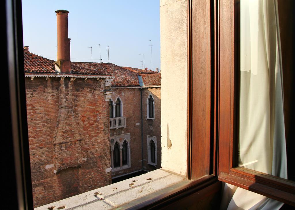 Отдых в отеле Pesaro Palace Венеция