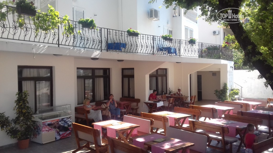 Отель, 3, Апартаменты «Stari Hrast»