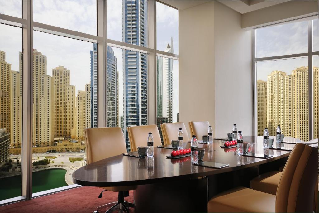 Відпочинок в готелі Address Dubai Marina