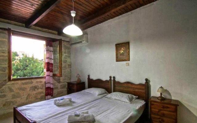 Stone Village Hotel Apartments, Rethymno  prices
