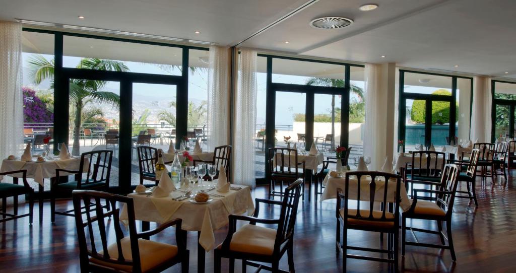 Горящие туры в отель Madeira Panoramico Hotel Фуншал