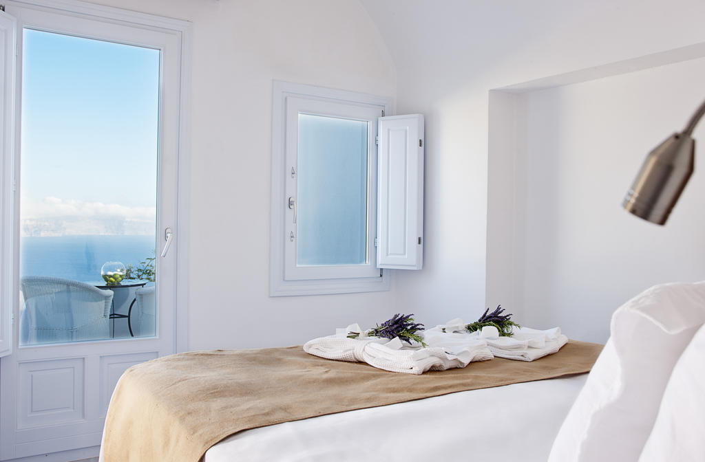 Tours to the hotel Canaves Oia Hotel Santorini Island Greece